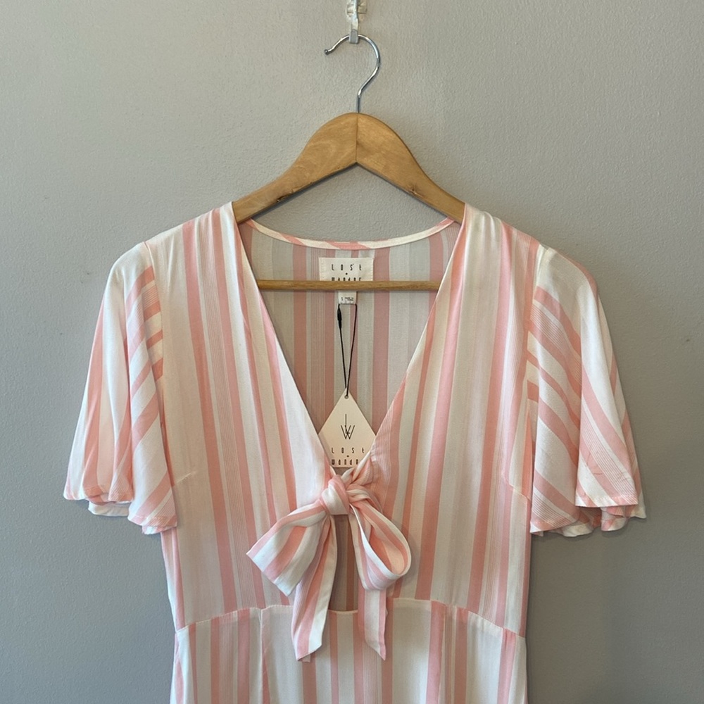 Lost + Wander NWT pink and white striped maxi dress - Size Small